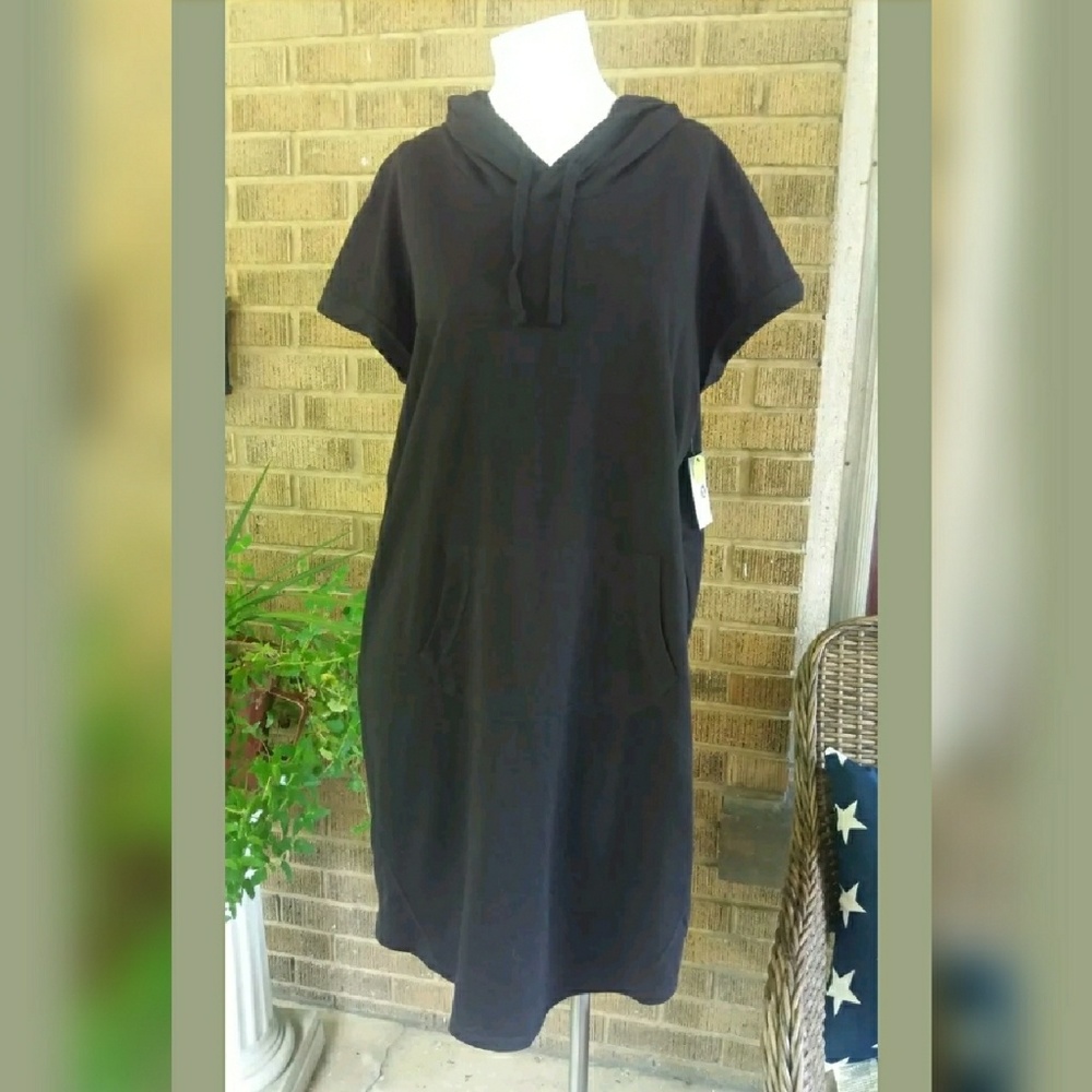 Black Hooded T-shirt Dress w/Pockets